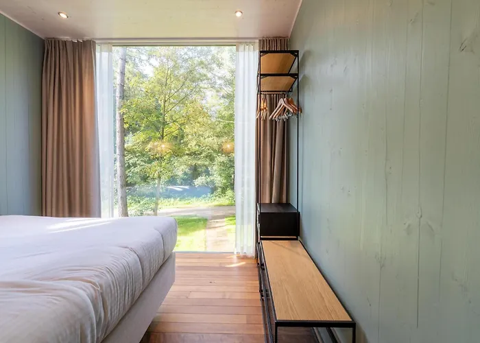 Treehouse In Tournai With Sauna & Forest Views * Antoing